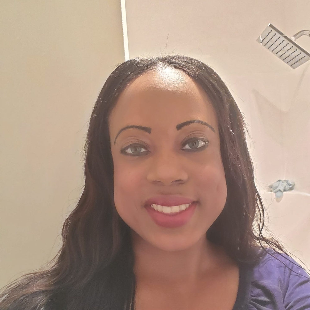Meet your Posher, Jennifer